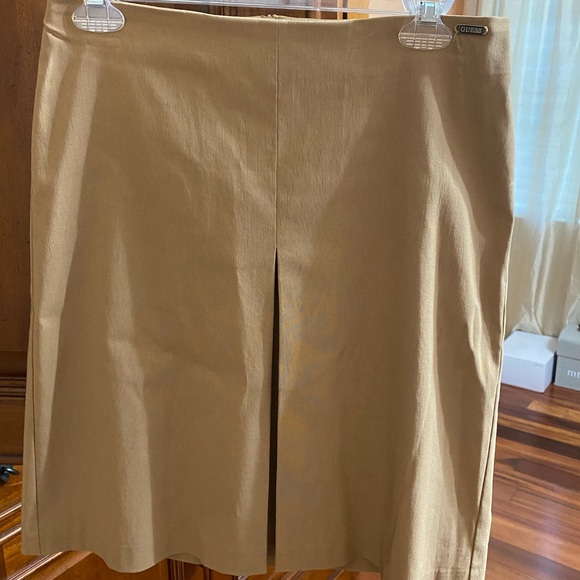 Guess Skirt Size 29 - Picture 2 of 3